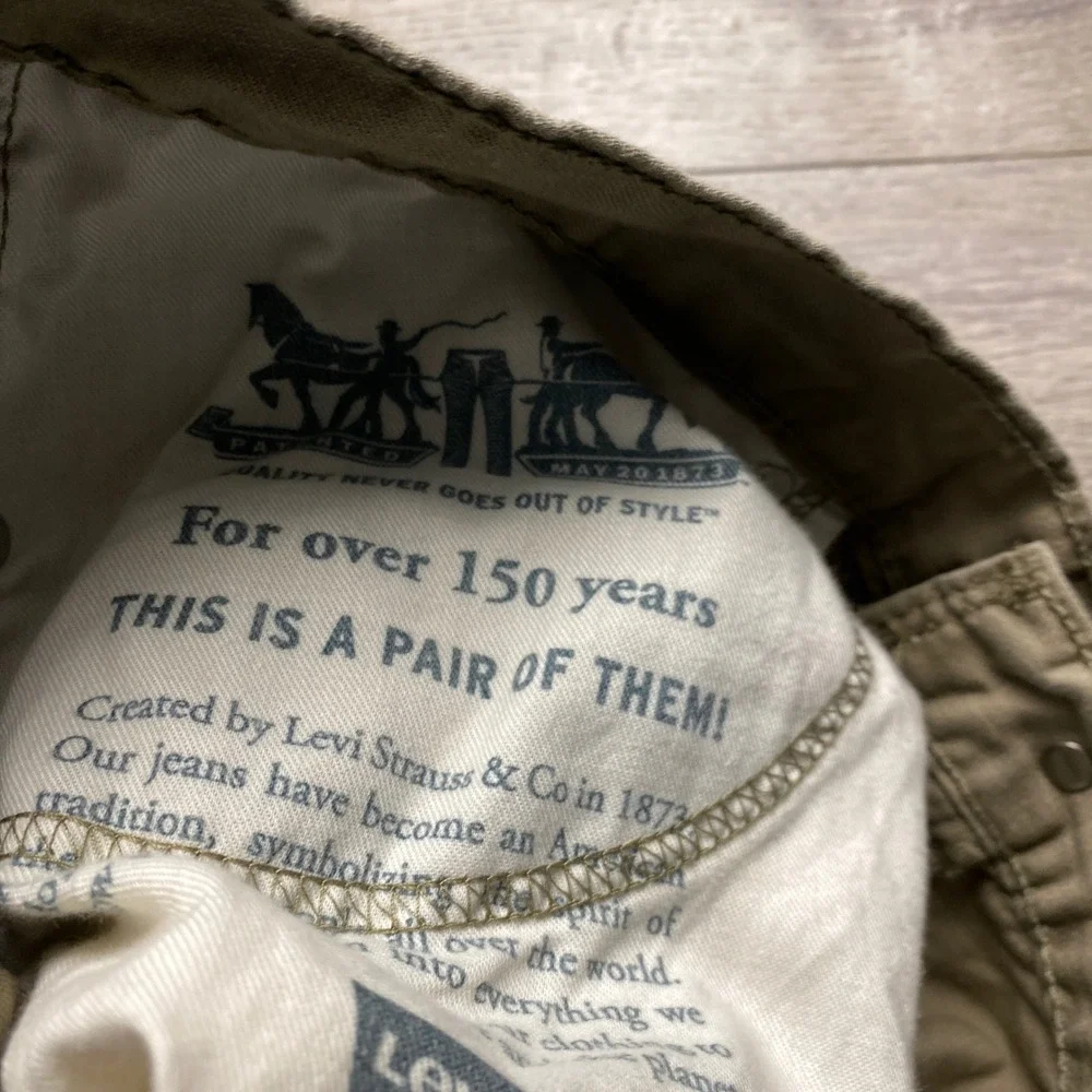 Levi's Pants 559 Mens 34x34 Khaki Tan Relaxed Straight Leg Cotton Twill Jeans